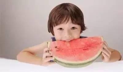 娱乐吃瓜酱晴天娃娃,娱乐吃瓜酱的甜蜜瓜田之旅